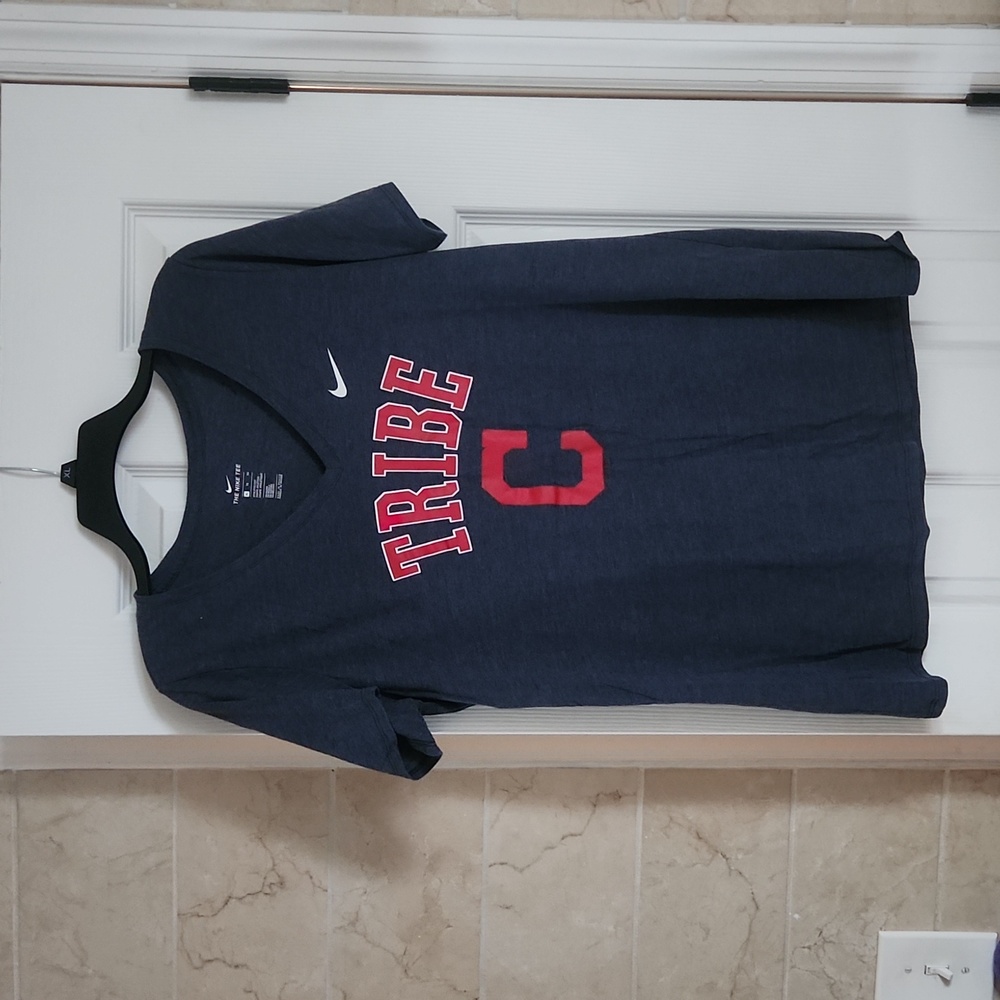 Cleveland Indians Nike Women V neck shirt